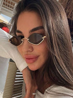 1pc Women's Half-Frame Square Metal Fashion Glasses shein