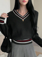 DAZY Color Block V-Neck Casual Women Sweater shein