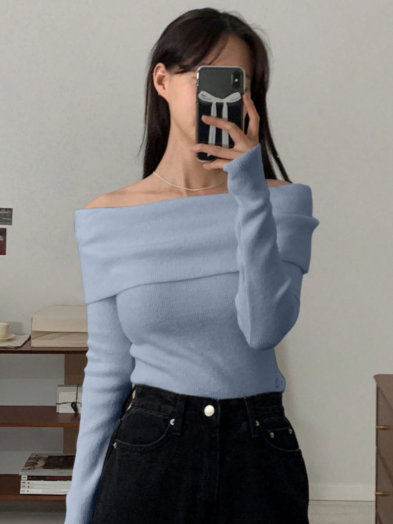 DAZY Women Casual & Elegant Solid Color Off-Shoulder Sweater shein