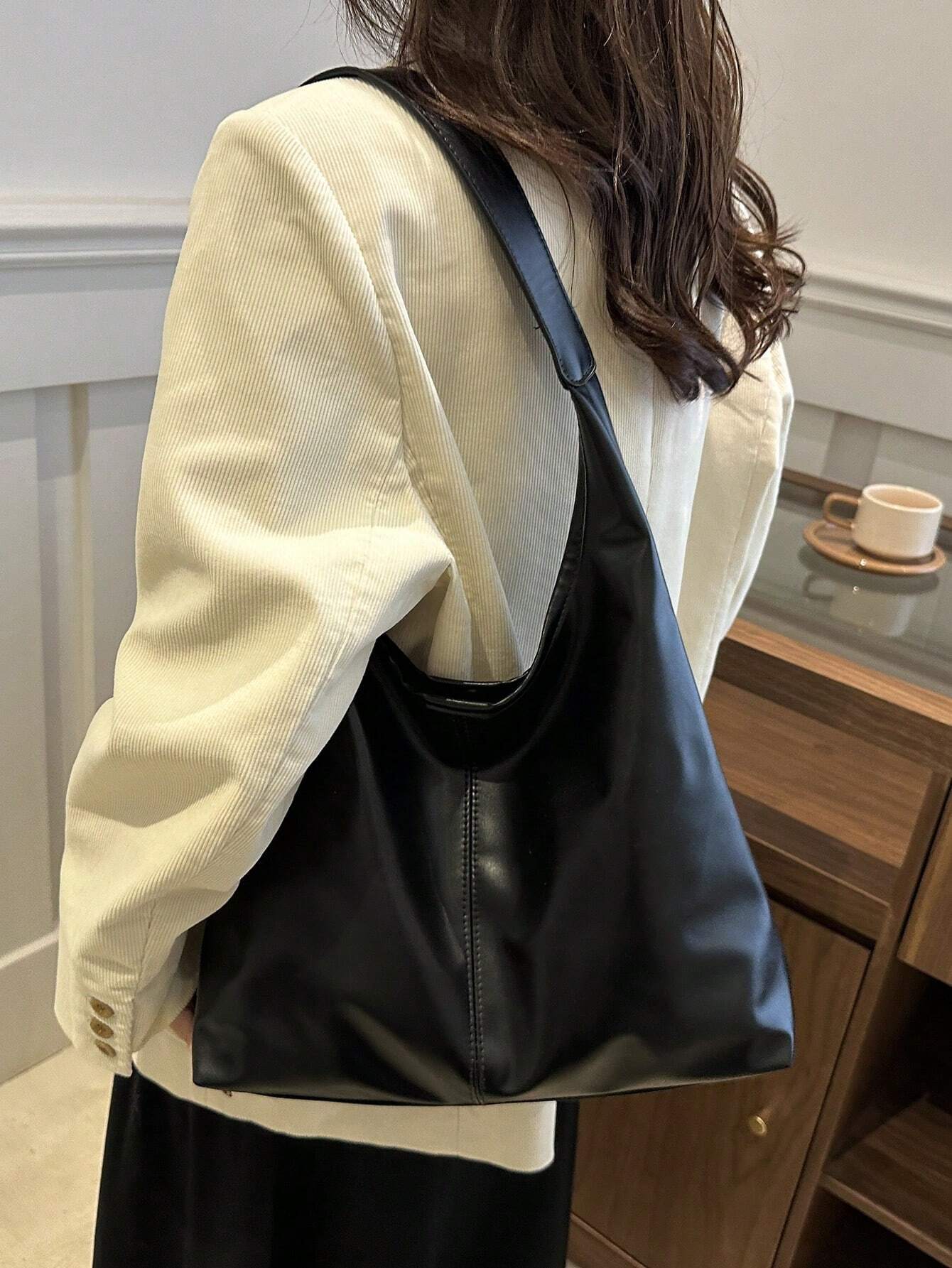 New Fashion All-Match Texture Solid Color PU Shoulder Bag shein