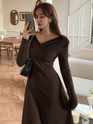 DAZY V-Neck Long Sleeve Dress