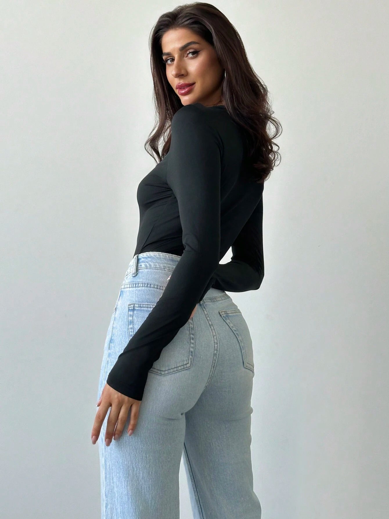 Sophisticated Fashion Hollow Rose Metal Ornament Black Tight Long Sleeve T-Shirt shein