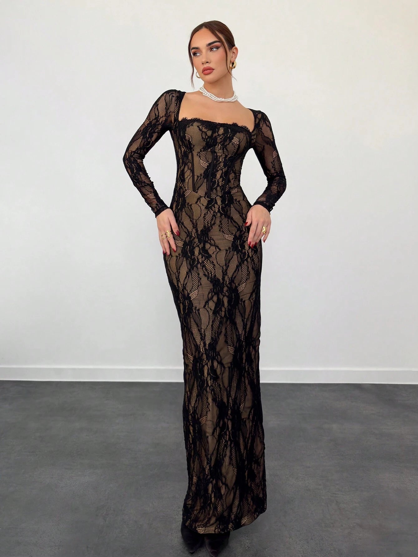 Sexy S-Shaped Lace Long Sleeve Cupped Corset Collar Slim Fitted Floor Length Dress shein