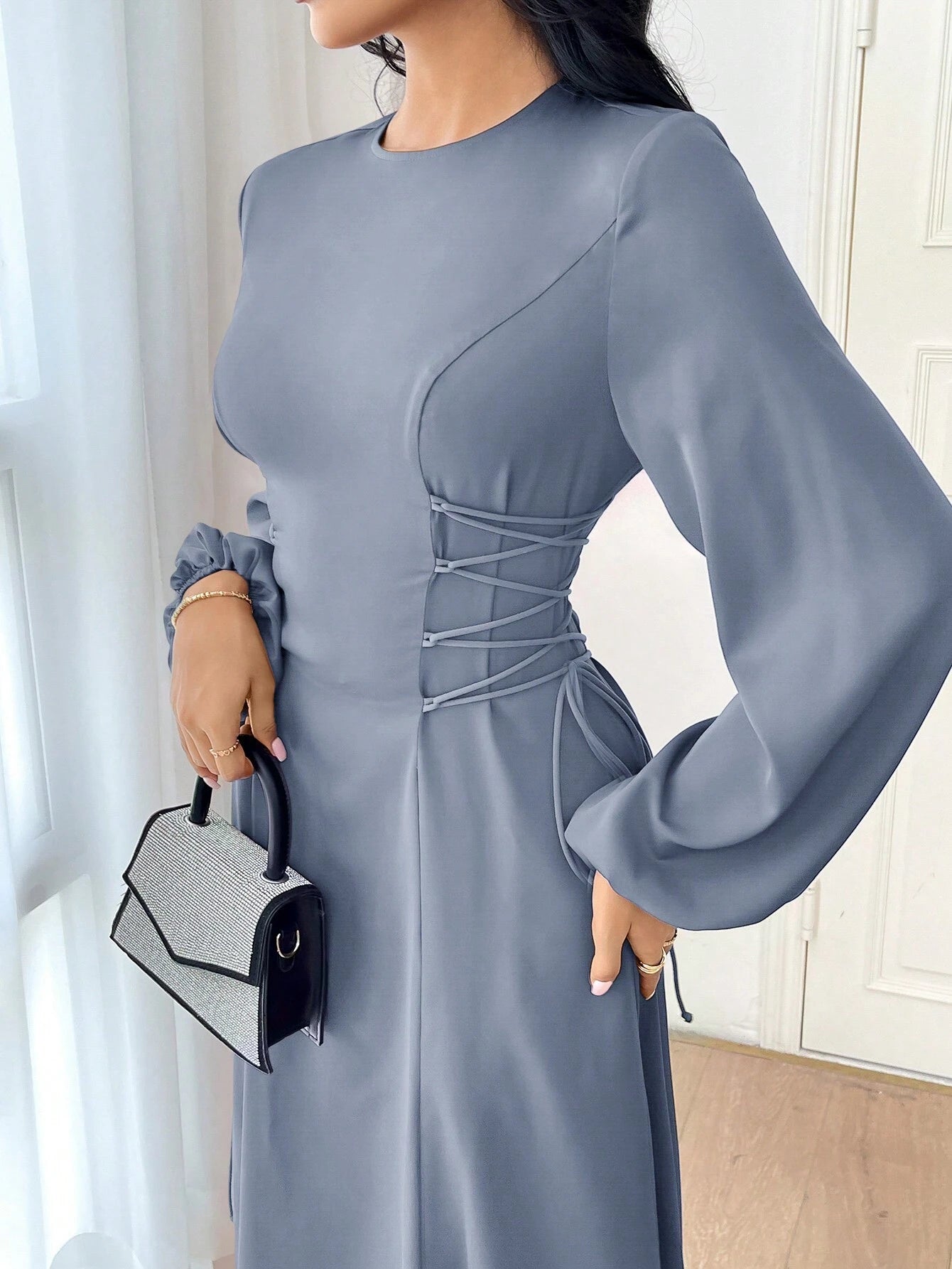 Modely Women's Solid Color Simple Daily Long Sleeve Dress shein