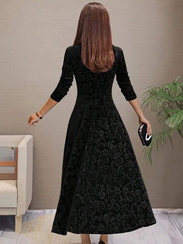 Floral Print Square Neck Velvet Long Sleeve Dress