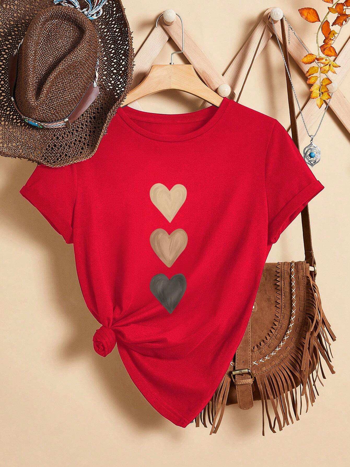 EMERY ROSE Casual Heart-Shaped Patterned Round Neck Women's Short Sleeve T-Shirt shein