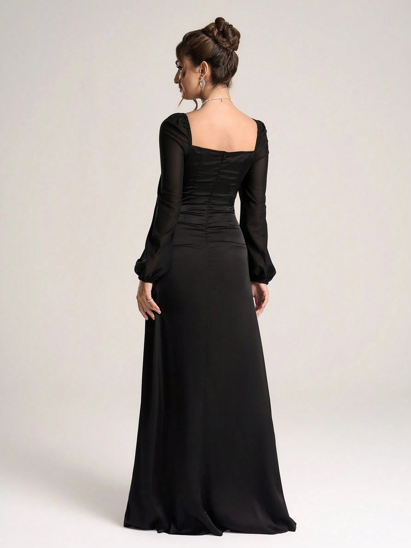 Women's Minimalist And Fashionable Long Sleeve Cocktail Dress