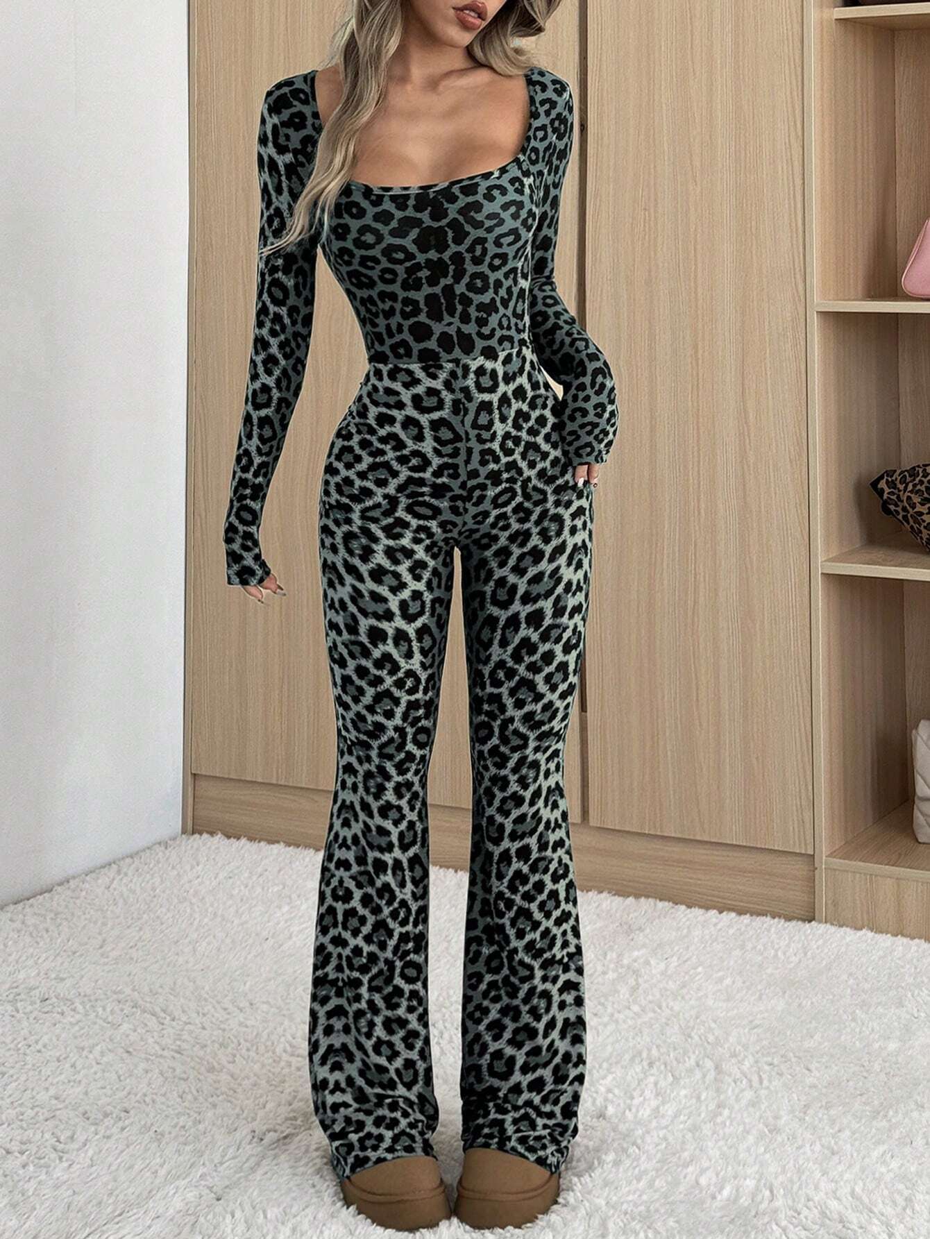 Women's Leopard Print Square Neck Long Sleeve Flared Fashion Jumpsuit