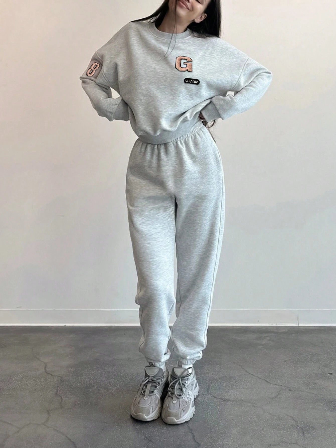 EZwear 2pcs Women's Casual Letter Print Sweatshirt And Sweatpants Set shein