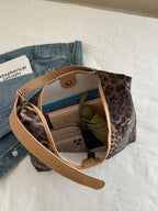 New Fashion All-Match Texture Solid Color PU Shoulder Bag shein