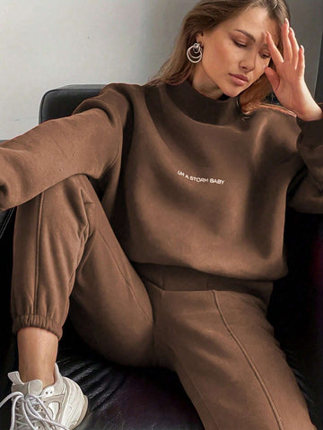 EZwear Slogan Print Drawstring Hem Sweatshirt And Sweatpants Two Piece Set