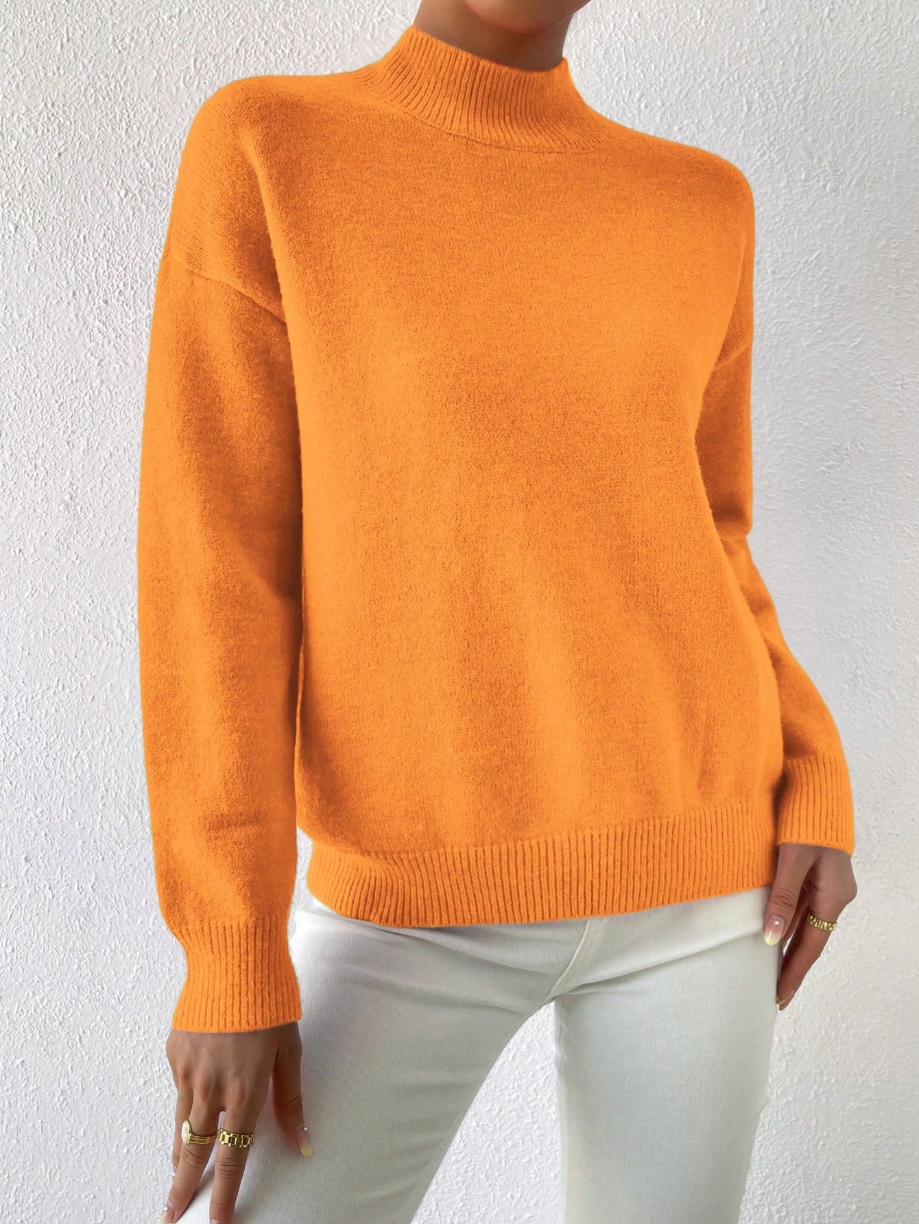 Frenchy Women's Crew Neck Long Sleeve Simple Knitted Sweater shein
