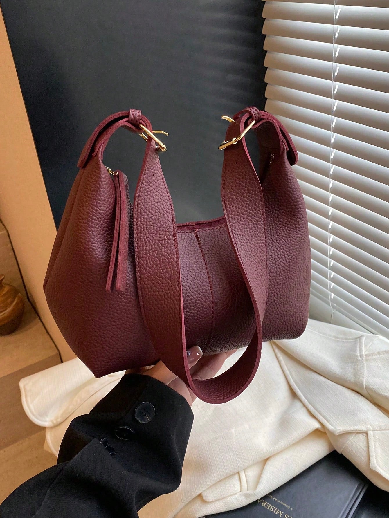 Women Underarm Crossbody Bag shein