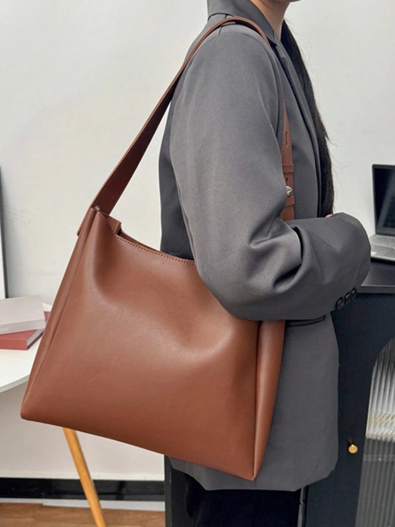 Slouchy Style Cylinder Bag Vintage Shoulder Crossbody Bag shein