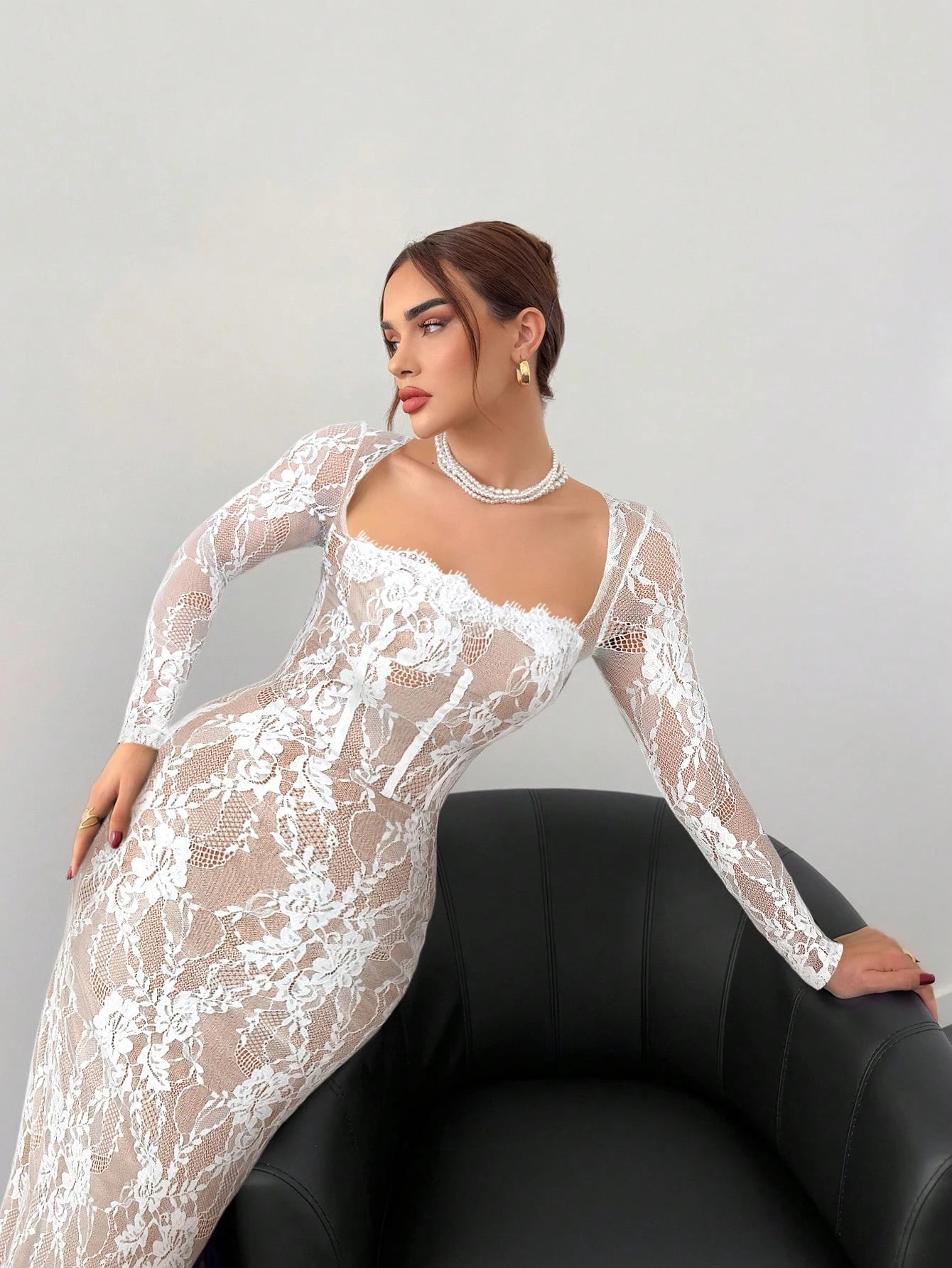 Sexy S-Shaped Lace Long Sleeve Cupped Corset Collar Slim Fitted Floor Length Dress shein