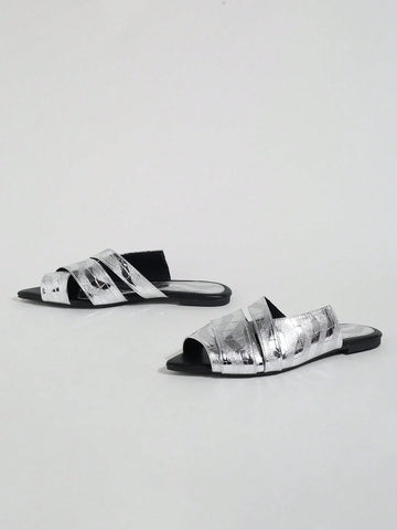 Fashionable Women's Pointed Toe Slippers