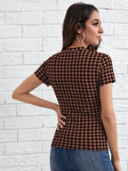 Clasi Houndstooth Print Short Sleeve Knit T-Shirt shein