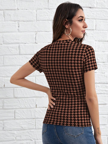 Clasi Houndstooth Print Short Sleeve Knit T-Shirt