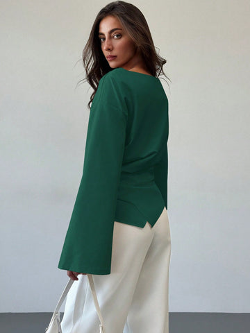 Aloruh Scoop Neck Flared Sleeve Cropped Office Lady Blouse