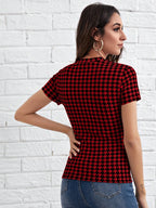 Clasi Houndstooth Print Short Sleeve Knit T-Shirt shein