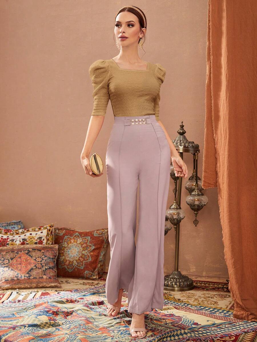 Modely Women's Square Neck Puff Sleeve T-Shirt shein