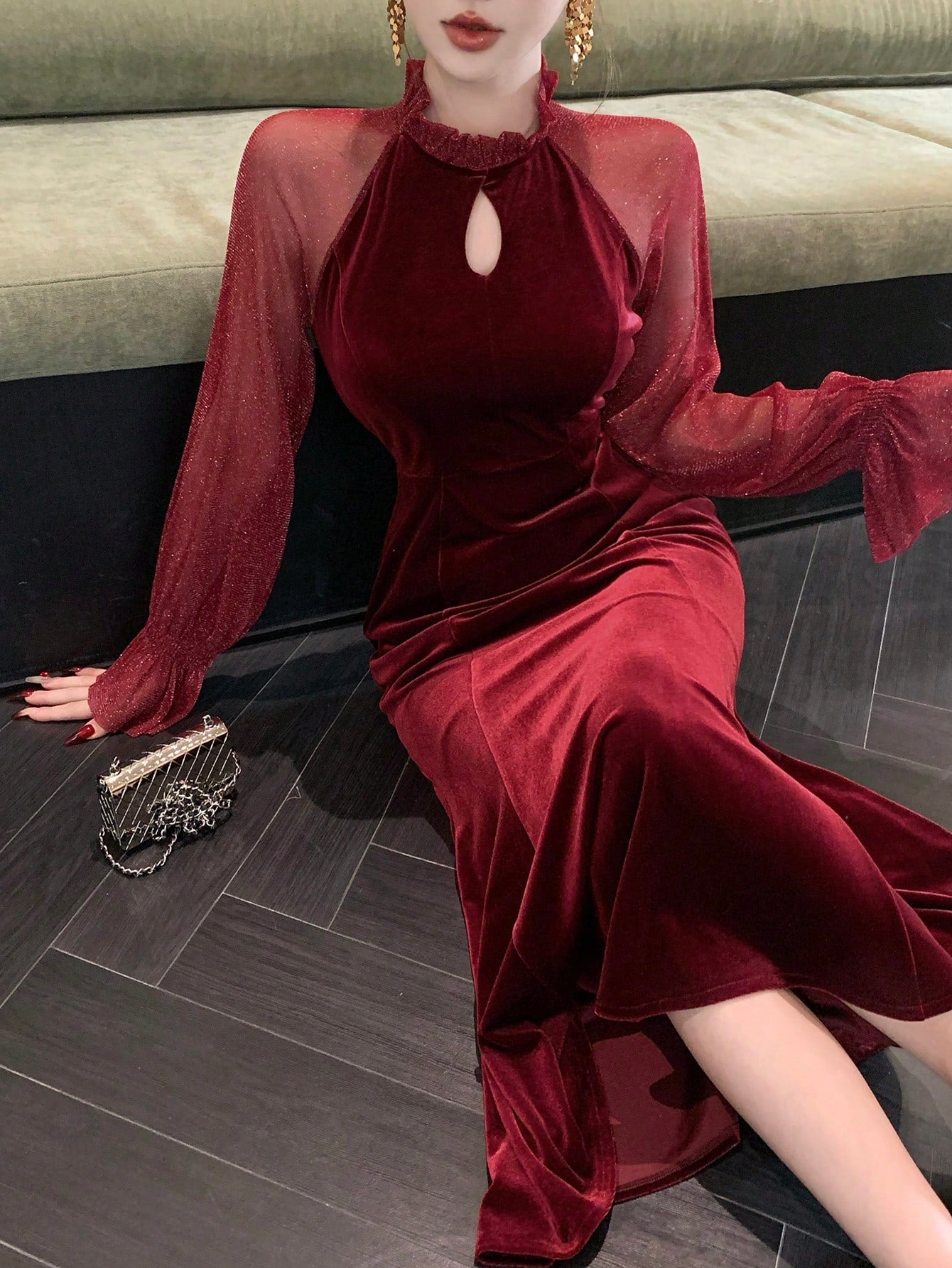 DAZY Contrast Mesh Flounce Sleeve Mermaid Hem Velvet Dress shein