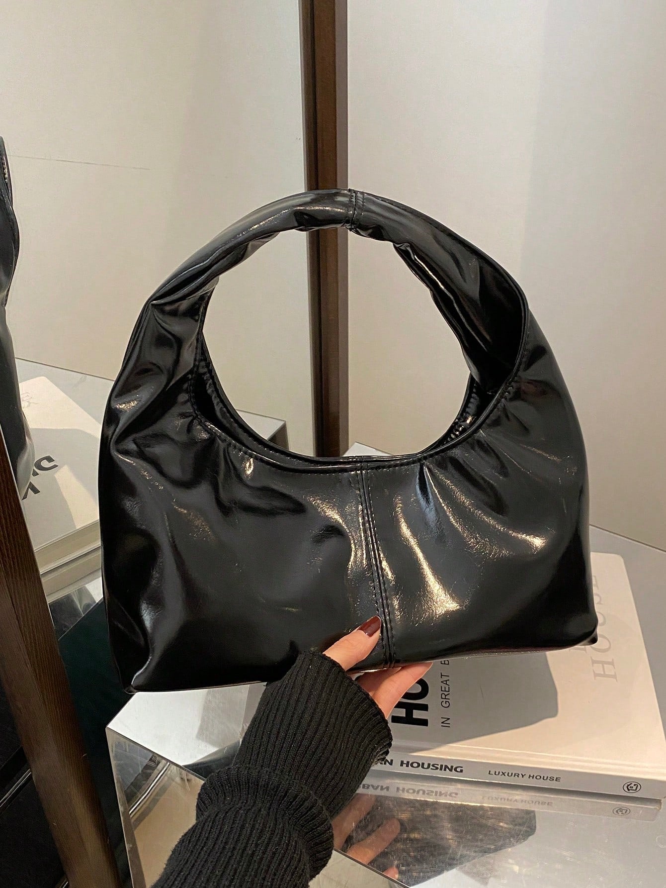 Fashionable & Versatile Solid Color New PU Shoulder Bag shein