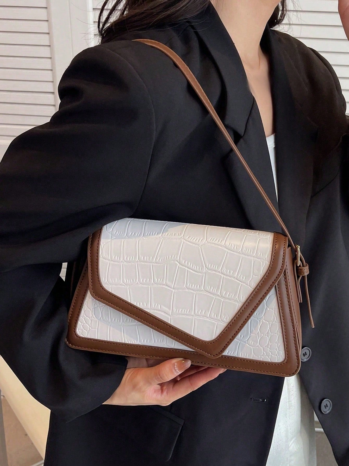 1pc Fashionable Color-Block Crocodile Pattern Diamond Checkered Flap Zipper Vintage Simple Shoulder Bag