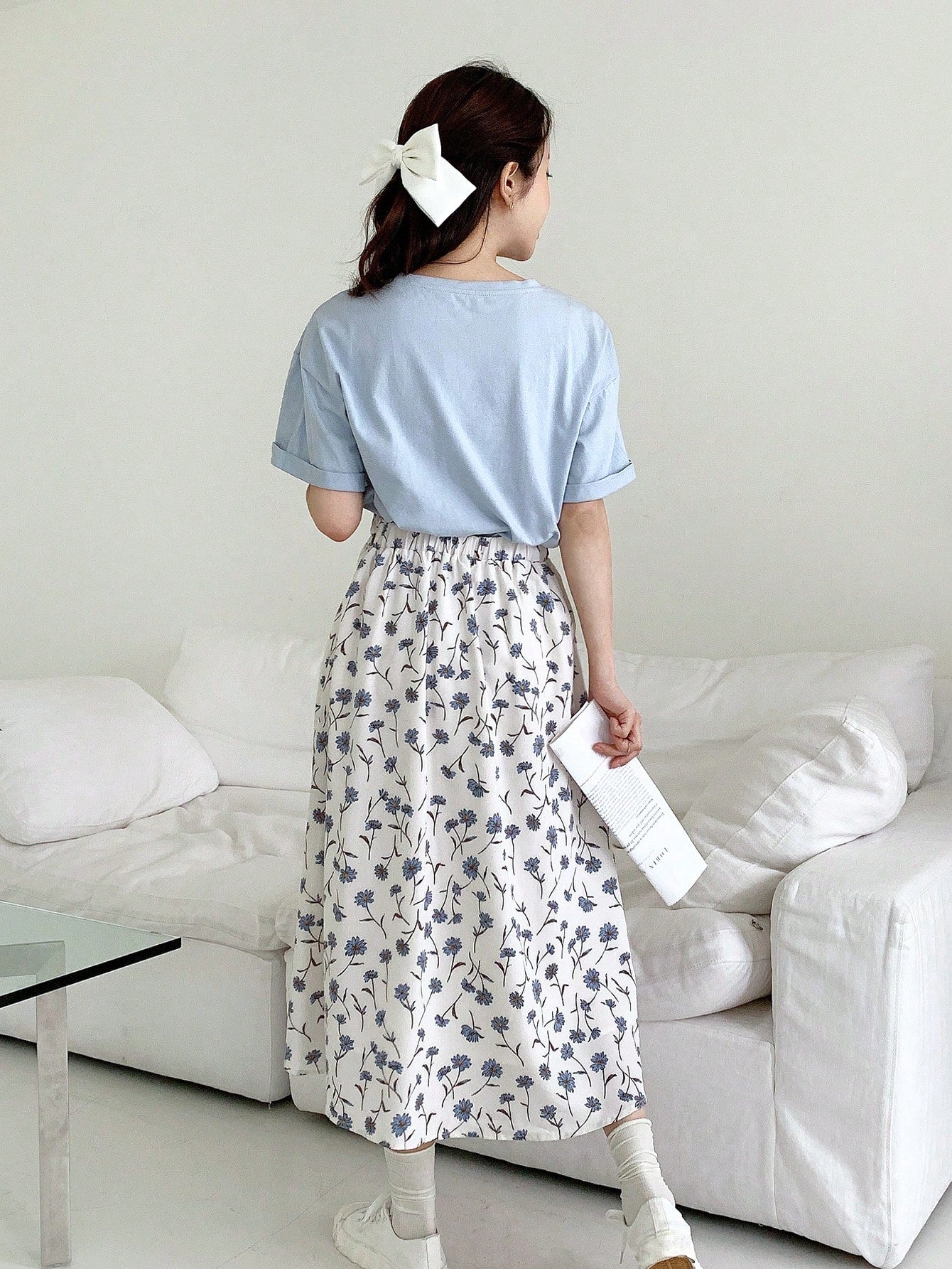 DAZY Drop Shoulder Top & Floral Print Flare Skirt shein