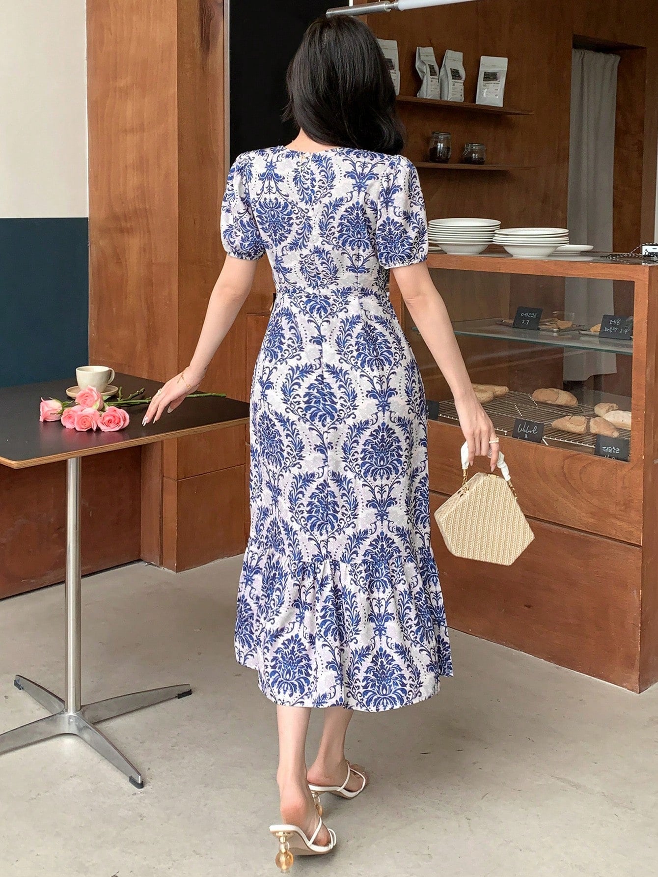 Women's Holiday Style Printed Short Sleeve Dress shein