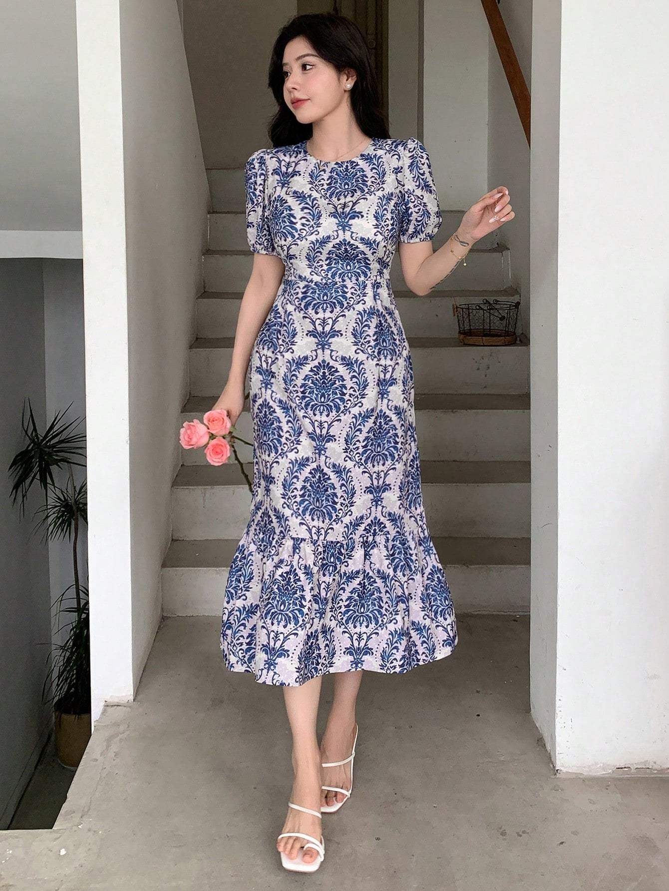 Women's Holiday Style Printed Short Sleeve Dress shein