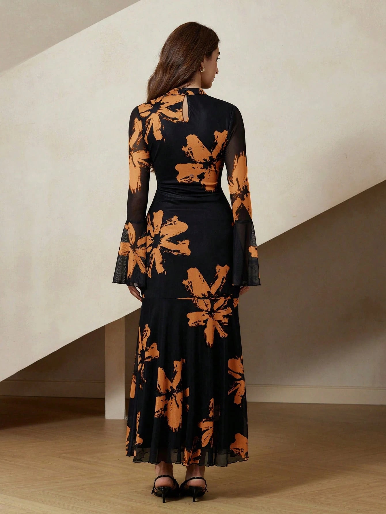 Rosie Elegant French Style Floral Print Bodycon Dress With Flared Sleeves And Mesh Details shein