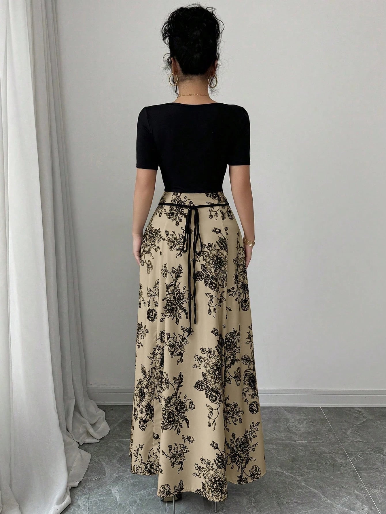 Raffinéa Women Elegant Slim Fit Square Neck Short Sleeve Waist Tie Splicing Chinese Style Printed Dress shein