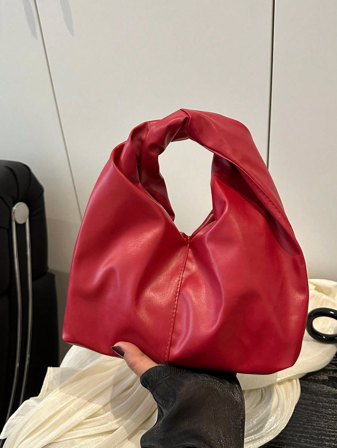 Fashionable & Versatile Solid Color New PU Shoulder Bag shein