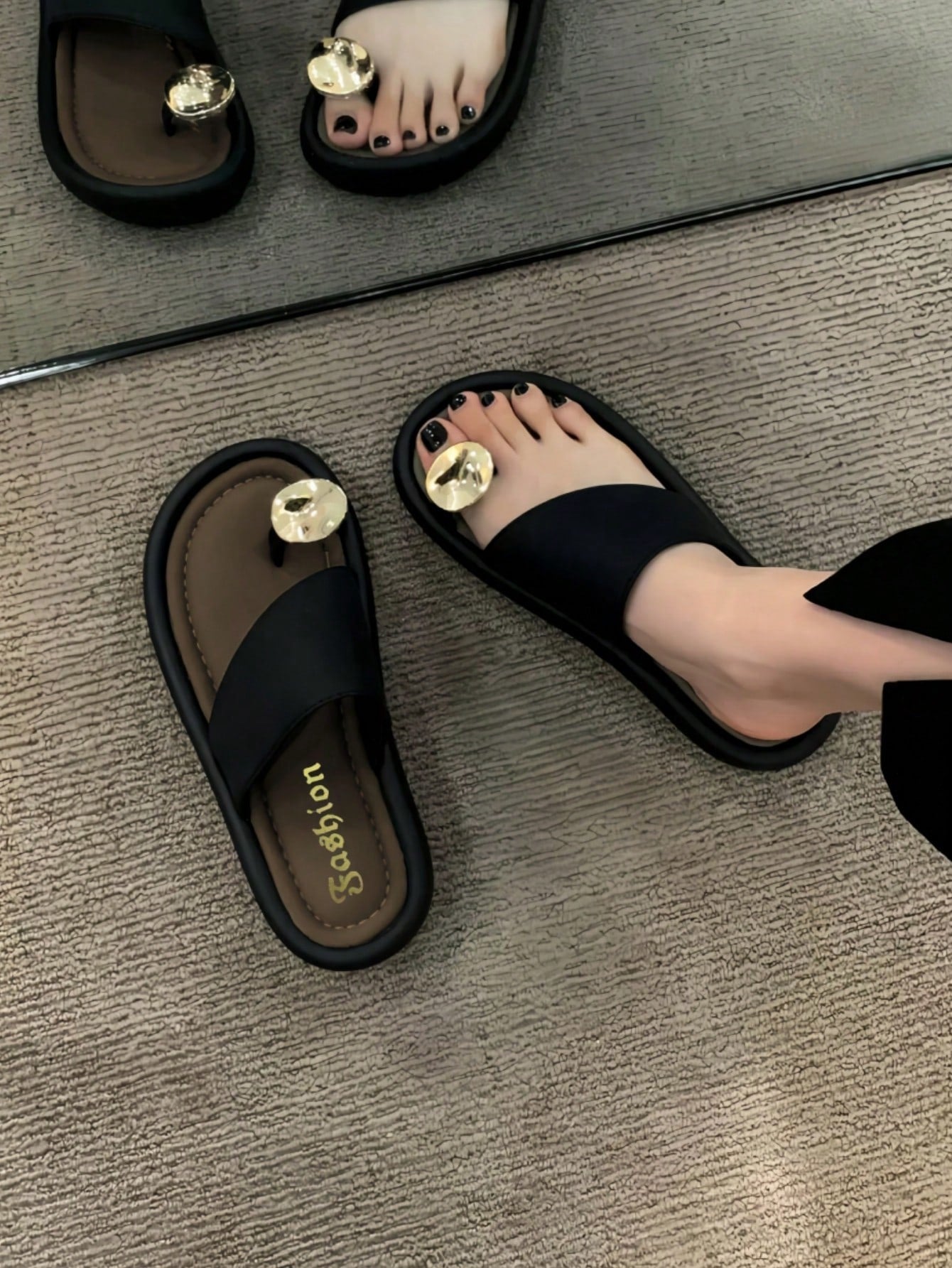 Fashionable Simple Women Sandals shein