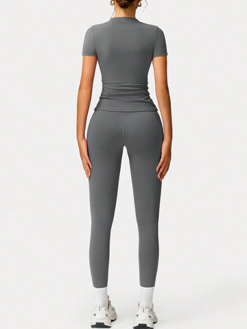 2pcs Women Soft Moisture Wicking Crew Neck Short Sleeve Top And Elastic Yoga Sports Pants