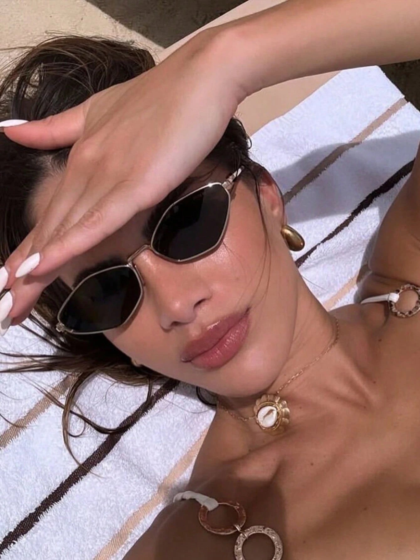 1 Pair Women's Polygon Metal Frame Plain Color Full Rim Retro Chic Fashion Glasses