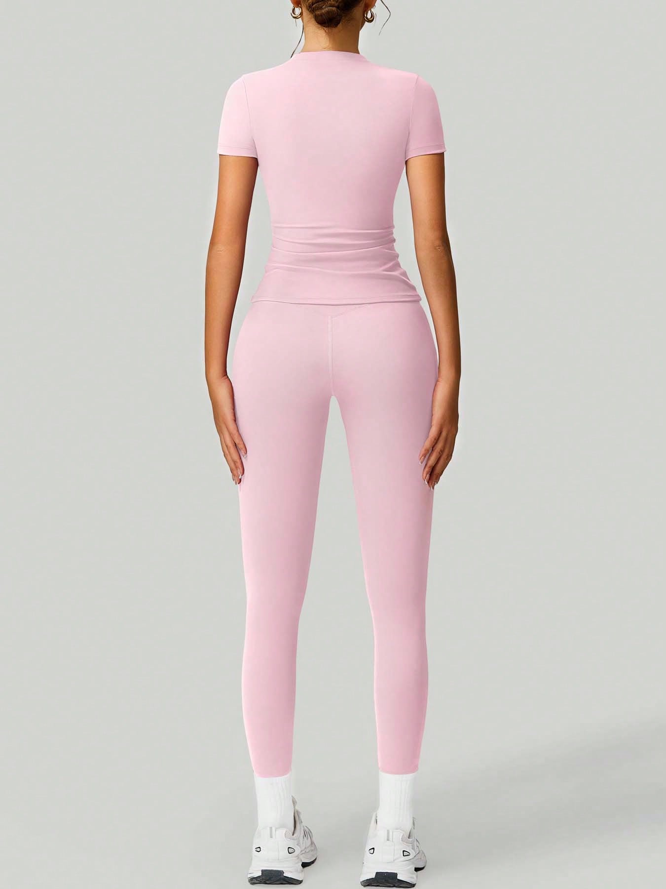 2pcs Women Soft Moisture Wicking Crew Neck Short Sleeve Top And Elastic Yoga Sports Pants