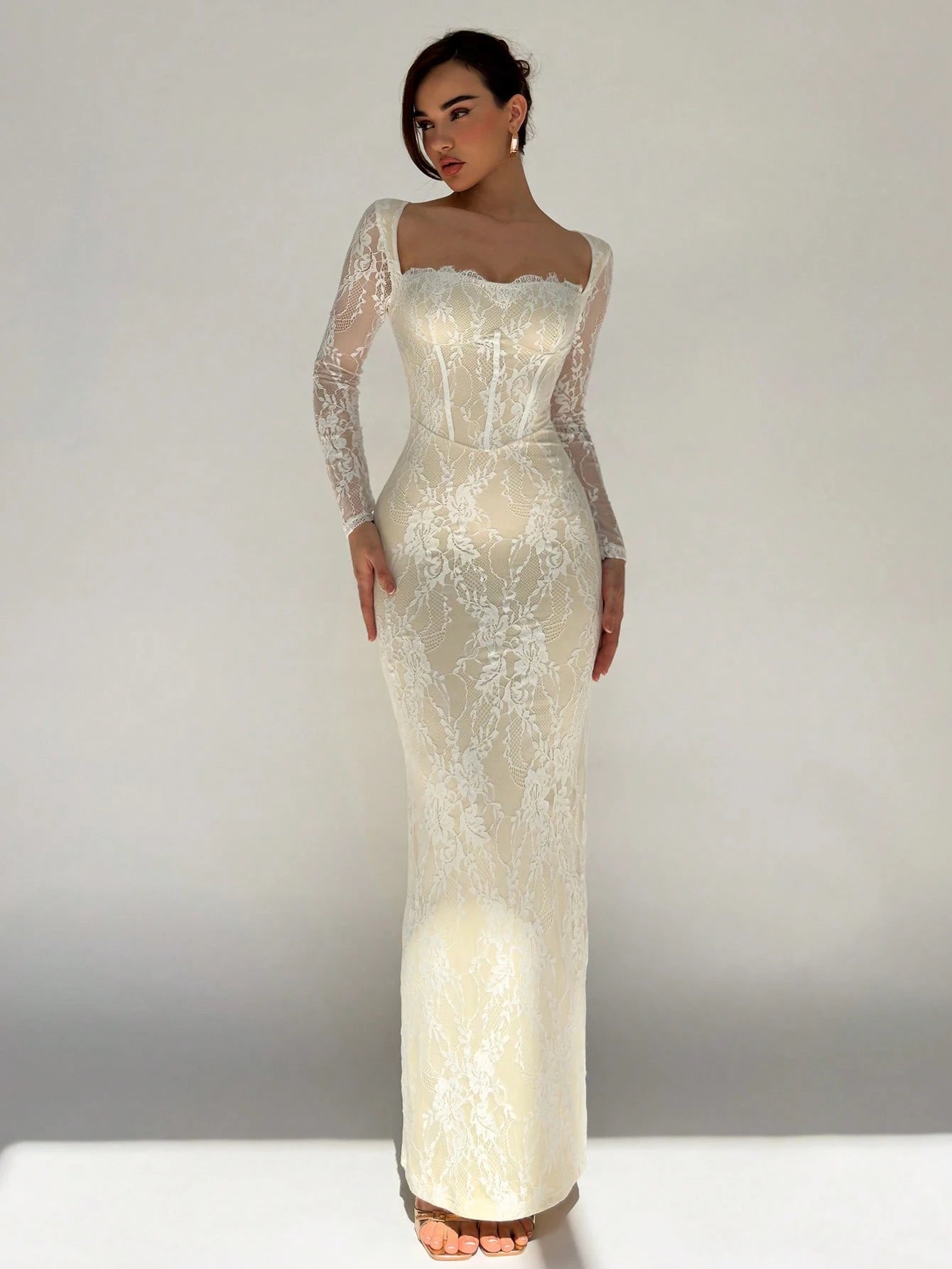 Sexy S-Shaped Lace Long Sleeve Cupped Corset Collar Slim Fitted Floor Length Dress shein