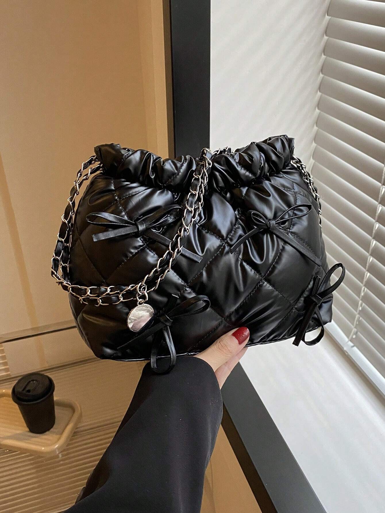 1pc Solid Color Bowknot Decor Pu Leather Women's Shoulder Bag shein