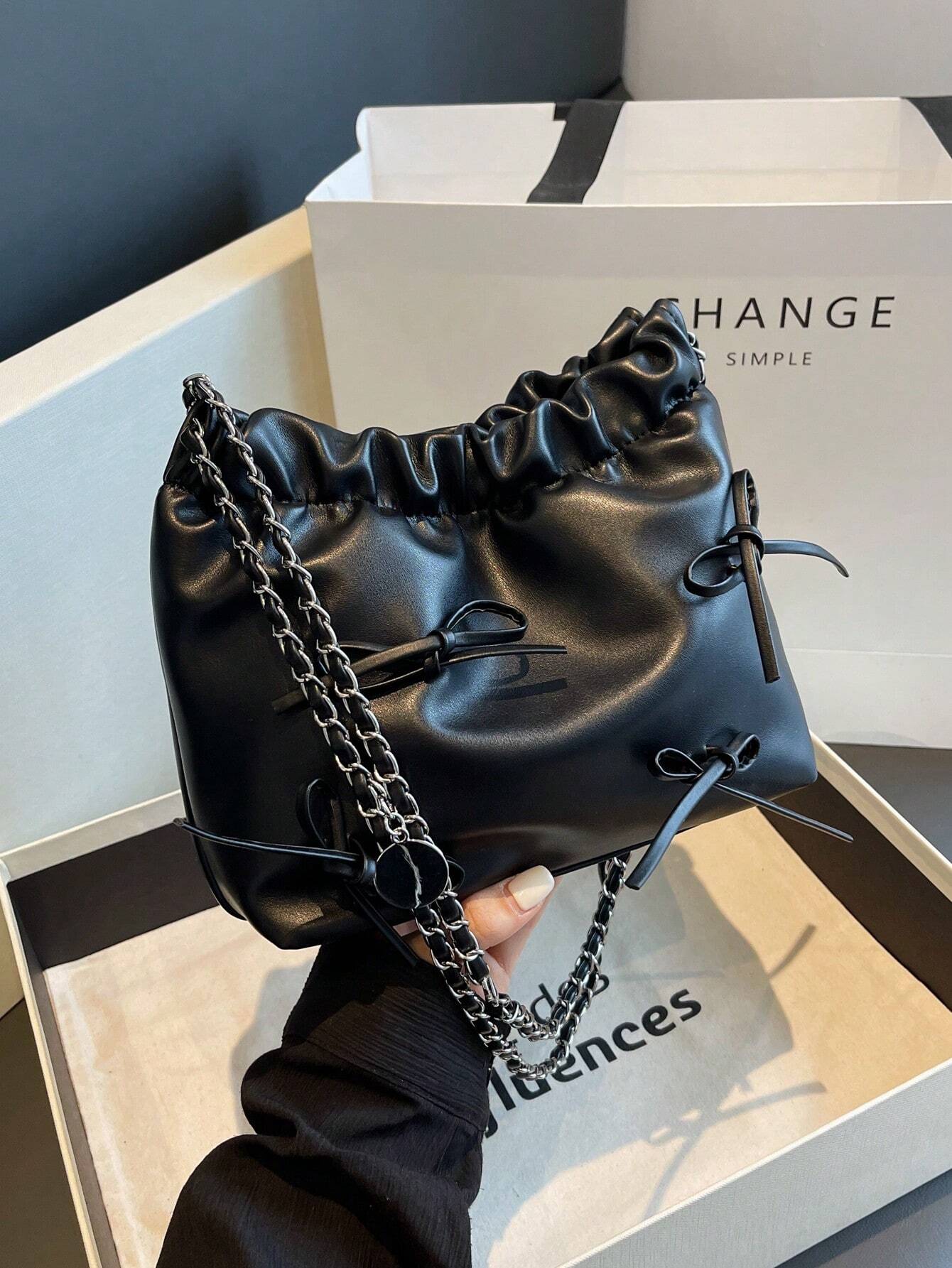 1pc Solid Color Bowknot Decor Pu Leather Women's Shoulder Bag shein
