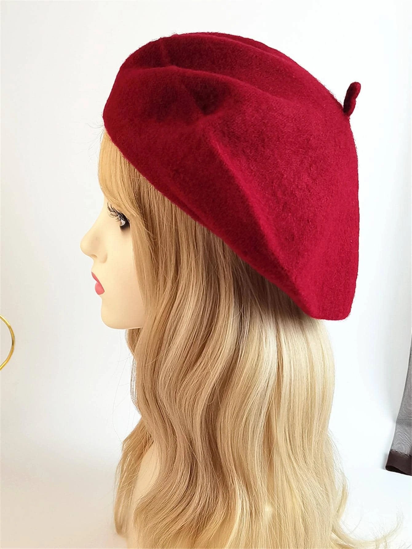 1pc Women's Fashion Knit Beret With Vintage Solid Color Painter Hat shein