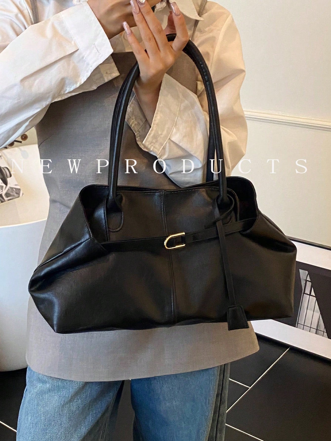 FEISTURE 1pc Spring & Summer Fashion Patchwork Denim Hand Bag shein