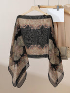 Vintage Paisley Print Versatile Loose Fit Pearl Button Scarf Shawl shein