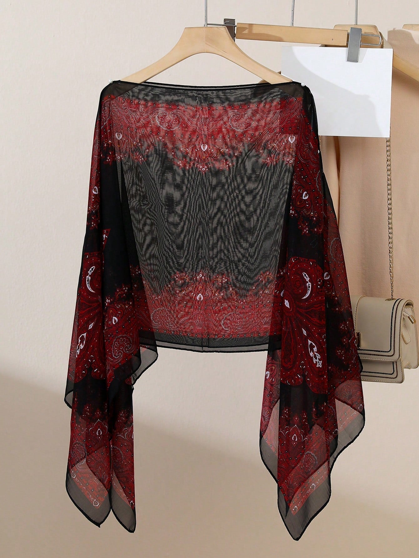 Vintage Paisley Print Versatile Loose Fit Pearl Button Scarf Shawl shein
