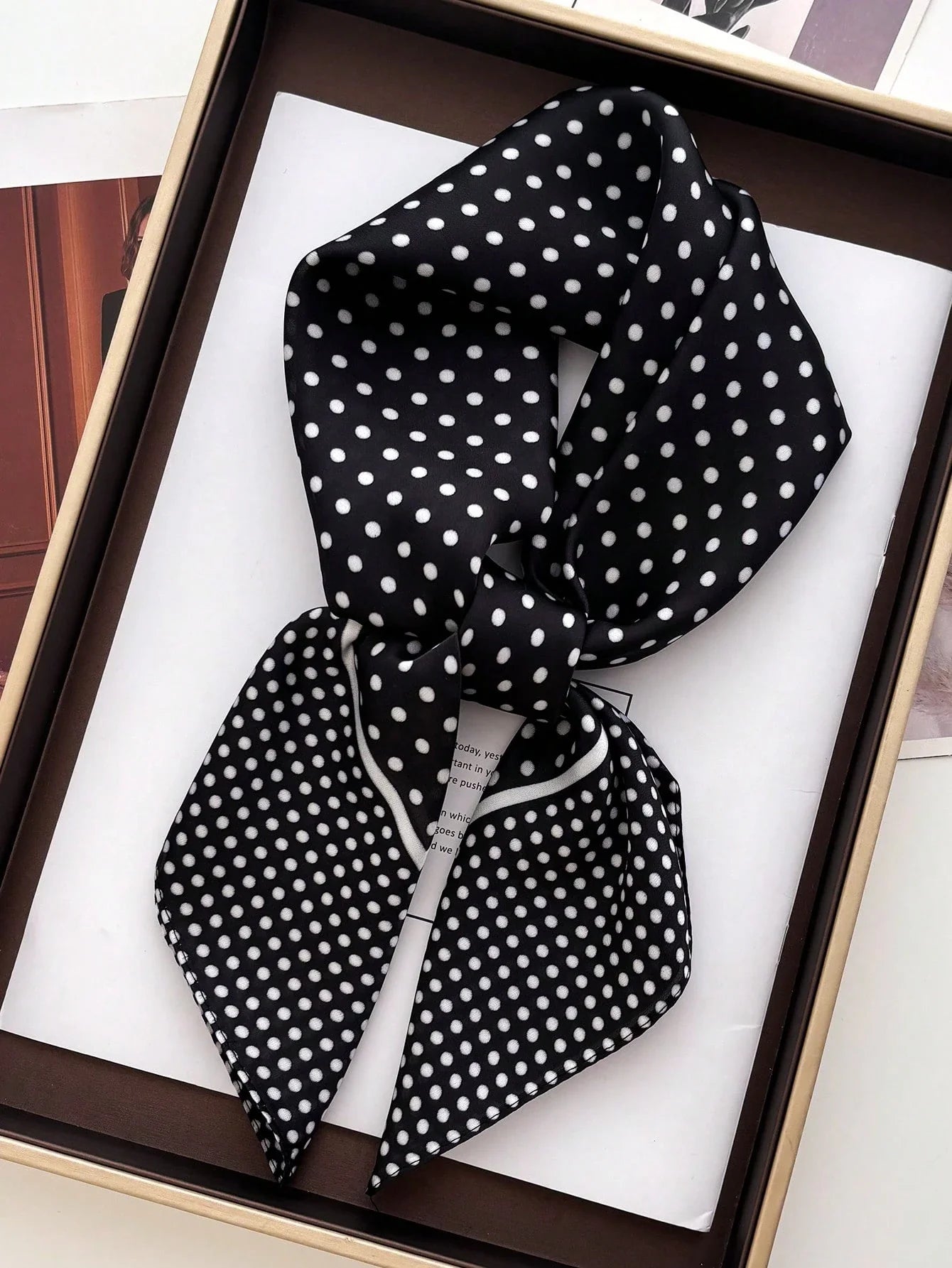 1pc Women's Luxury Elegant Fashion Polka Dot Print Silk Bandana shein