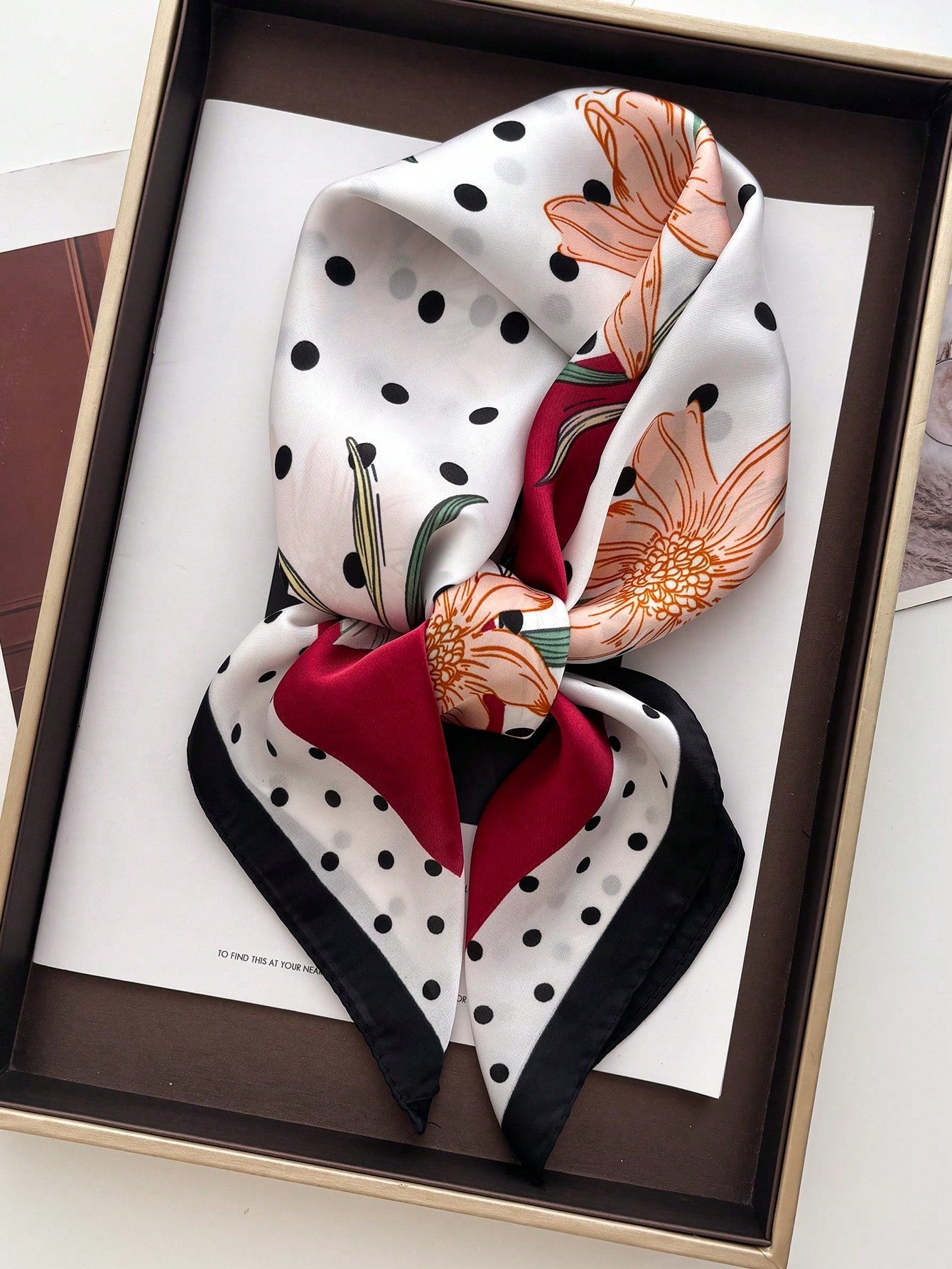 1pc Women's Luxury Elegant Fashion Polka Dot Print Silk Bandana shein