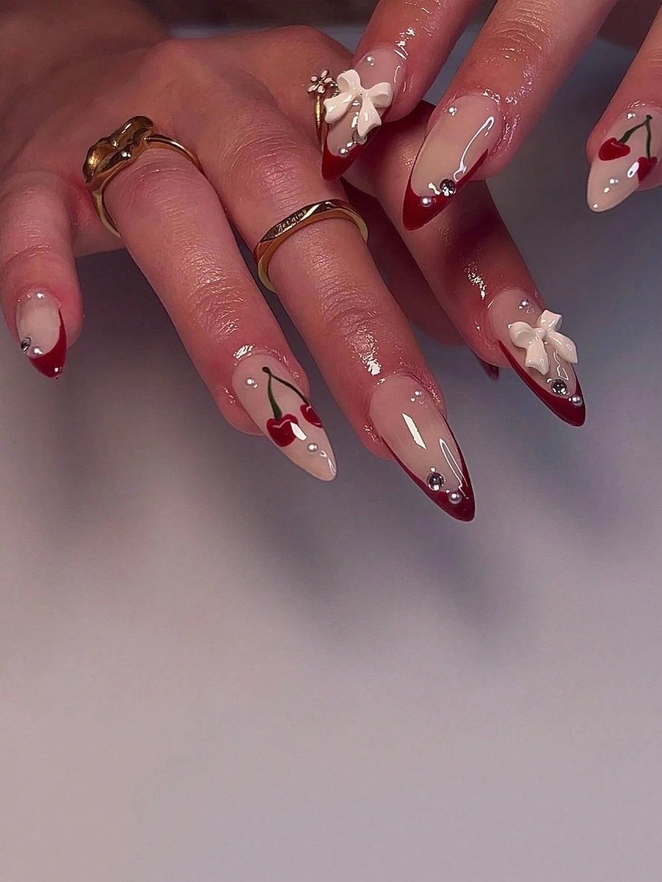 24pcs Set Almond Shaped, Gradient, 3d, Pearl & Heart Shaped, Handmade, Point Drill, Wearable, False Nails For Nail Art shein