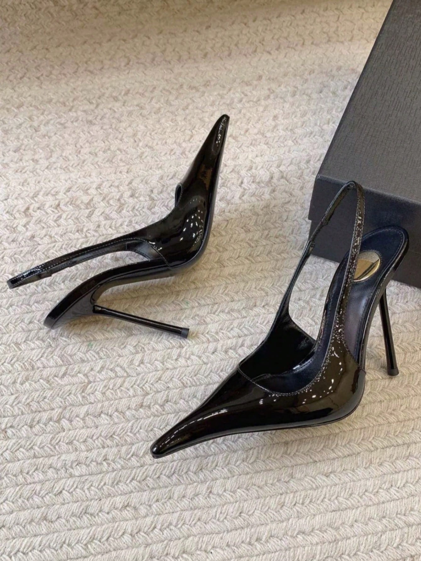 Super High Heel Pointed Toe Party Pumps shein