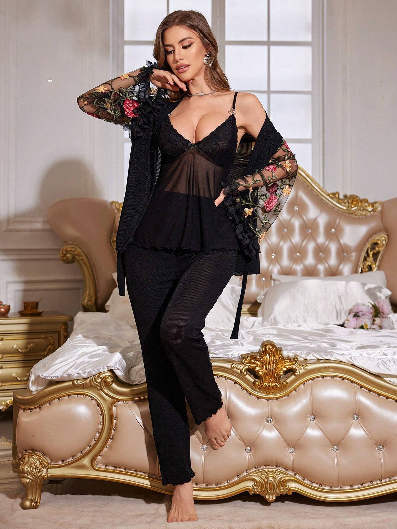 3pcs Lace Patchwork Floral Embroidered Sexy Women Pajamas Set